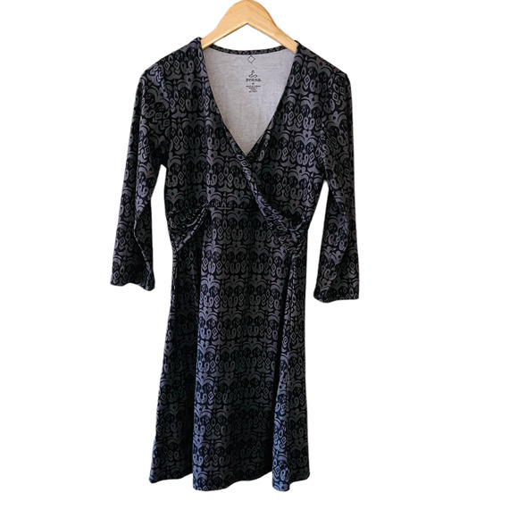 Prana Printed Twisted Front Dress Size Medium - Picture 7 of 7